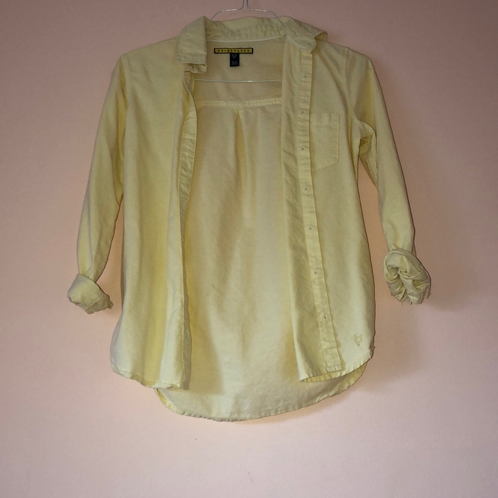 Yellow shirt